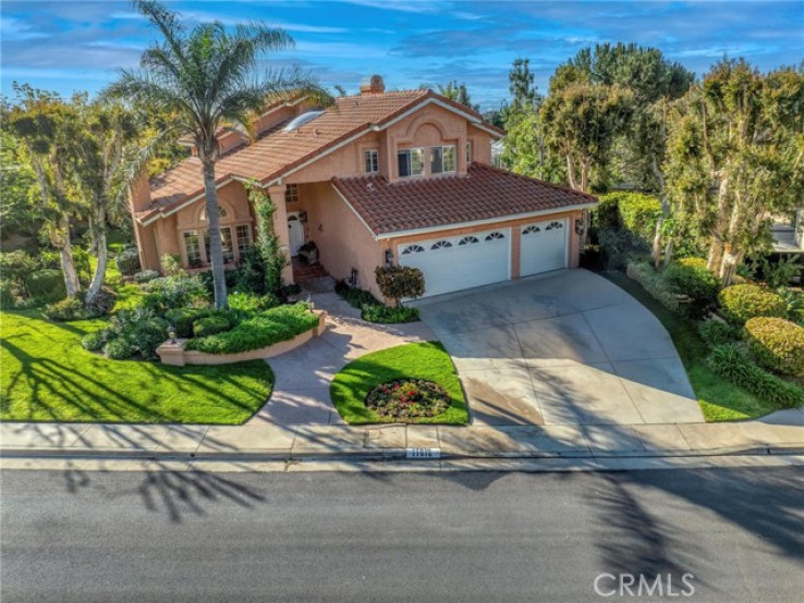 Residential Home in Granada Hills