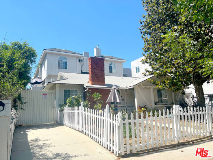  Income Home for Sale in Van Nuys, California