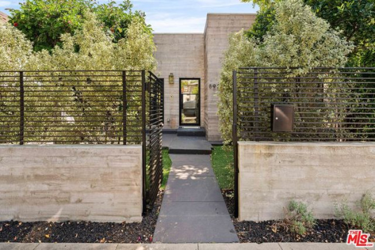 Residential Home in West Hollywood Vicinity
