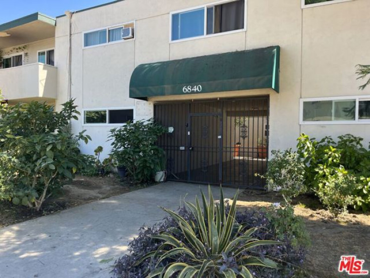  Income Home for Sale in Van Nuys, California