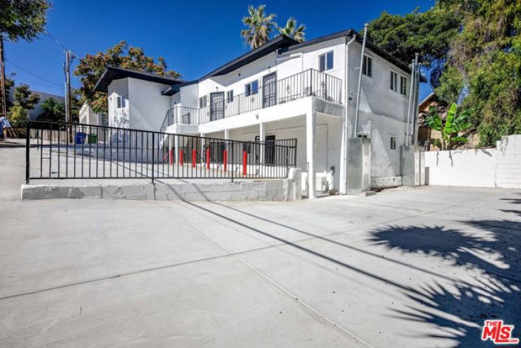 Income Home for Sale in Los Angeles, California