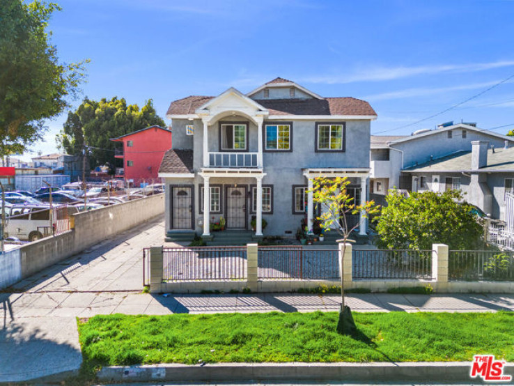 Residential Income in Hollywood