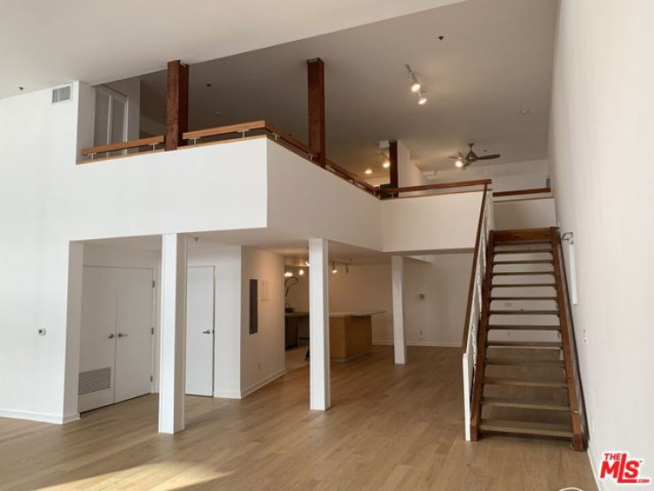 1 Bed Home for Sale in Venice, California