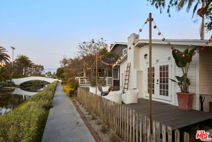 Residential Home in Venice