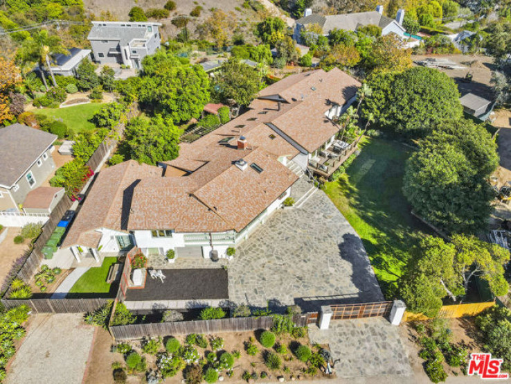 7 Bed Home for Sale in Malibu, California