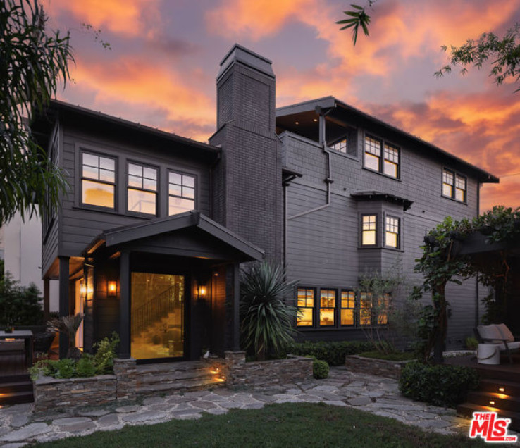 5 Bed Home for Sale in Venice, California