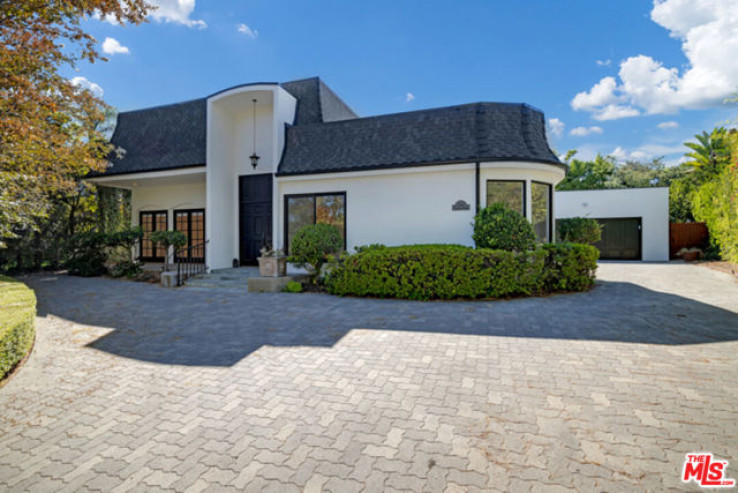 3 Bed Home for Sale in Beverly Hills, California