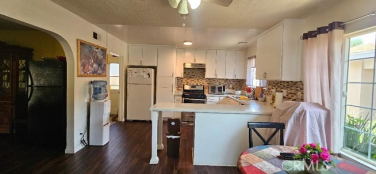  Commercial for Sale in Granada Hills, California