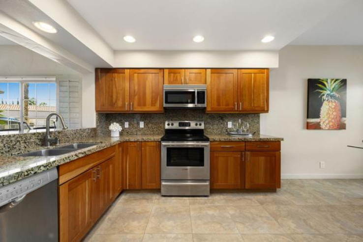 3 Bed Home for Sale in Palm Desert, California