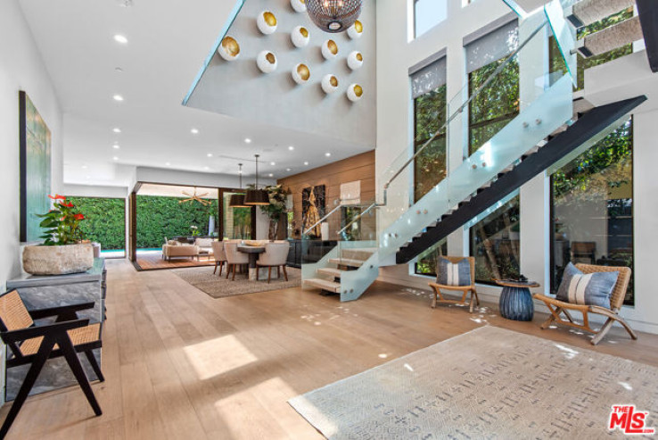 4 Bed Home for Sale in Los Angeles, California