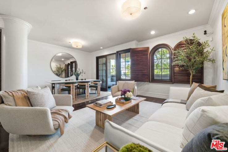 2 Bed Home for Sale in Los Angeles, California