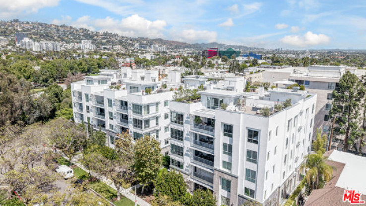 3 Bed Home for Sale in Beverly Hills, California