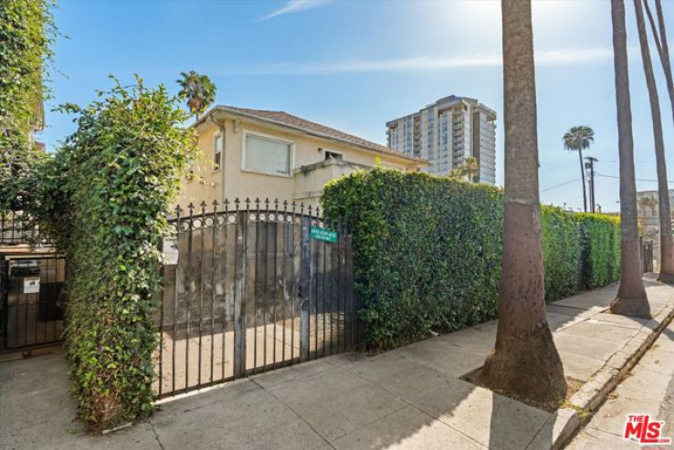 Income Home for Sale in Los Angeles, California