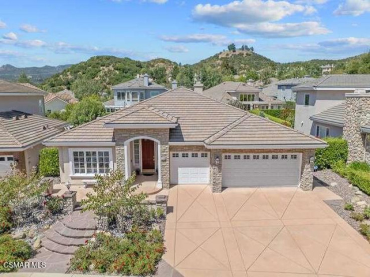 3 Bed Home for Sale in Lake Sherwood, California