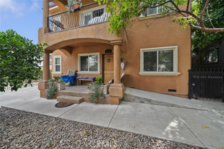 Residential Income in Silver Lake - Echo Park