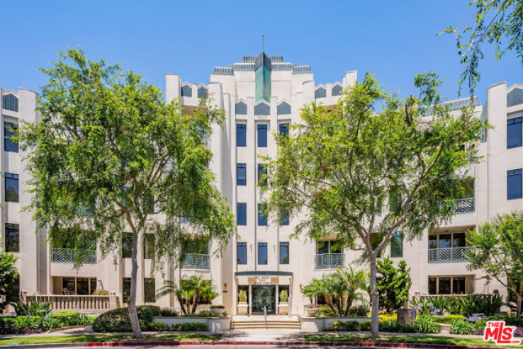2 Bed Home for Sale in Playa Vista, California