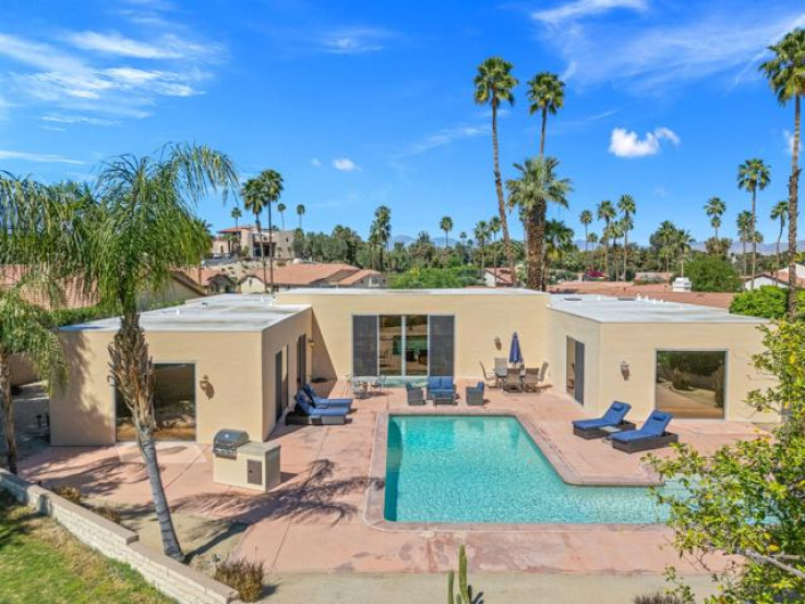 3 Bed Home for Sale in Palm Desert, California