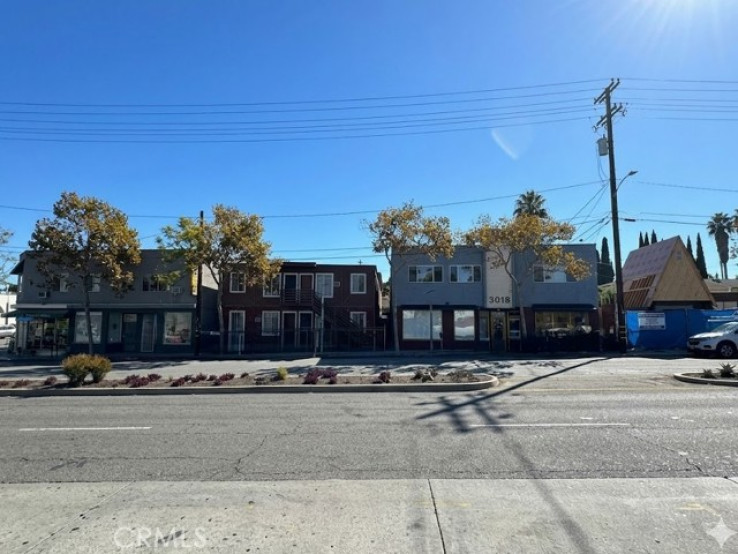  Commercial for Sale in Santa Monica, California