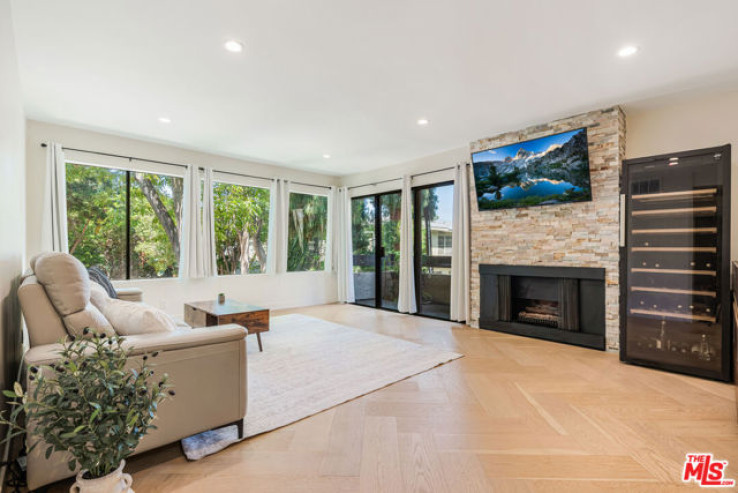 Residential Home in West Hollywood Vicinity