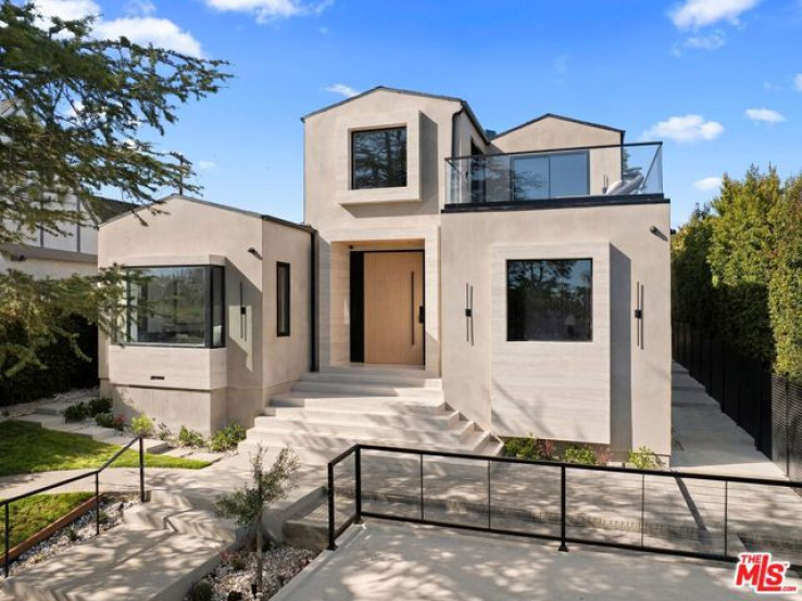 4 Bed Home for Sale in Los Angeles, California