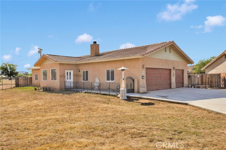 Residential Home in Apple Valley