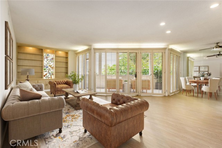 Residential Home in Encino