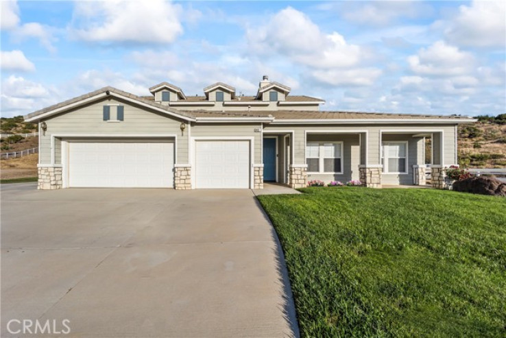 5 Bed Home for Sale in Acton, California