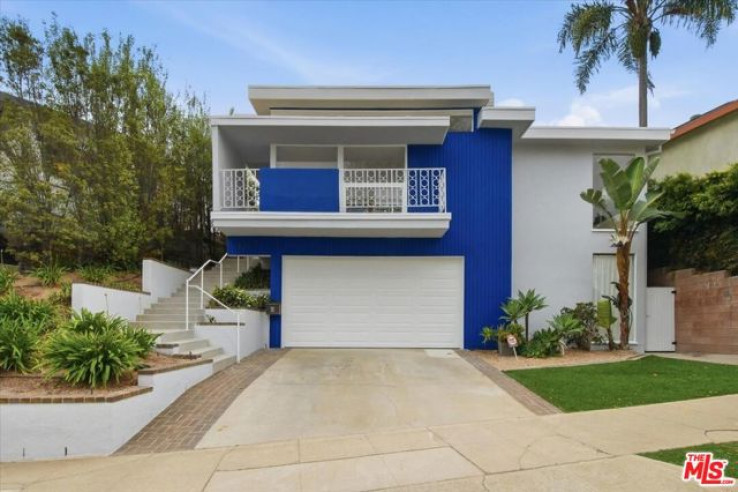 4 Bed Home for Sale in Playa del Rey, California