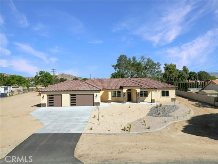 Residential Home in Apple Valley