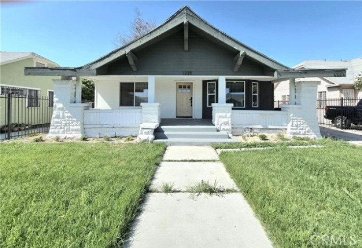 7 Bed Home for Sale in Los Angeles, California