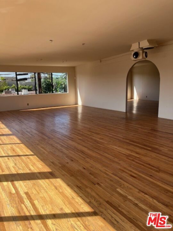  Commercial for Sale in Los Angeles, California