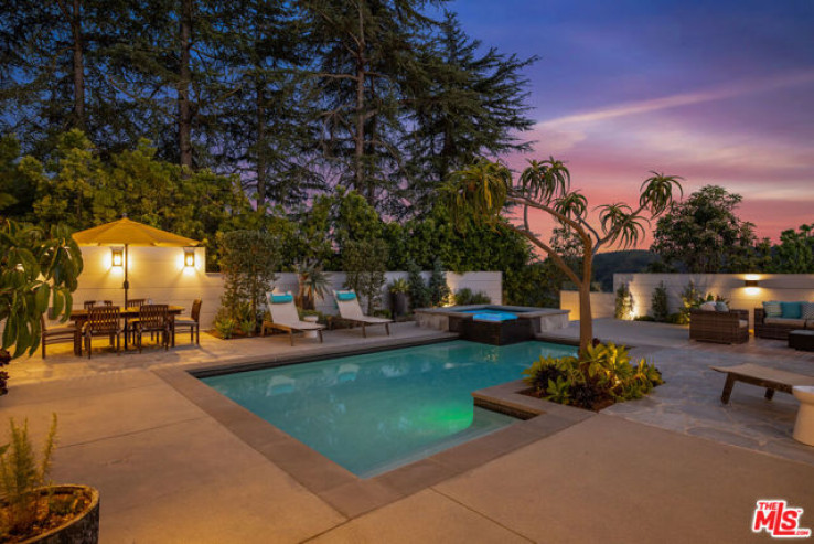 5 Bed Home for Sale in Los Angeles, California