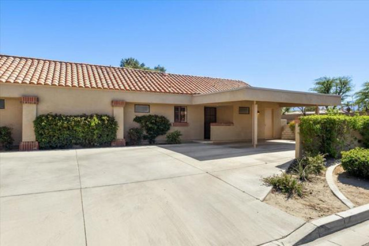 2 Bed Home for Sale in Palm Desert, California