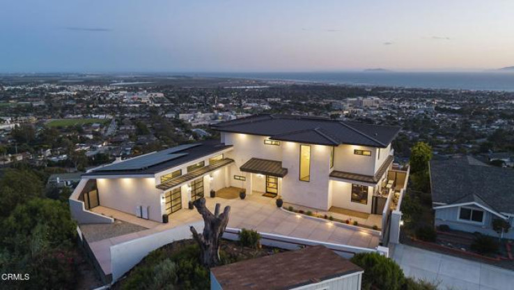 4 Bed Home for Sale in Ventura, California
