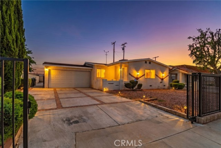 3 Bed Home for Sale in Palmdale, California