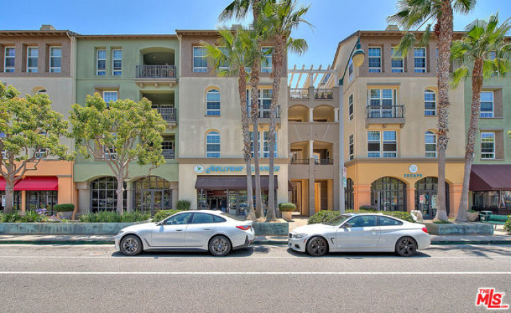 3 Bed Home for Sale in Playa Vista, California
