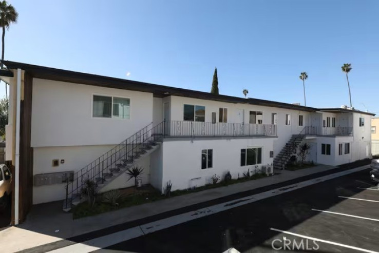  Income Home for Sale in Los Angeles, California