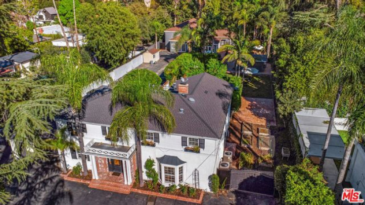 7 Bed Home for Sale in Studio City, California