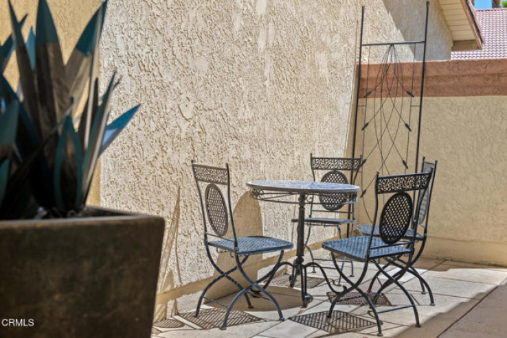 2 Bed Home for Sale in Palm Desert, California