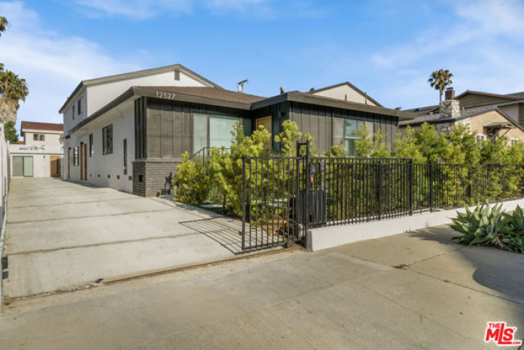  Income Home for Sale in Hawthorne, California