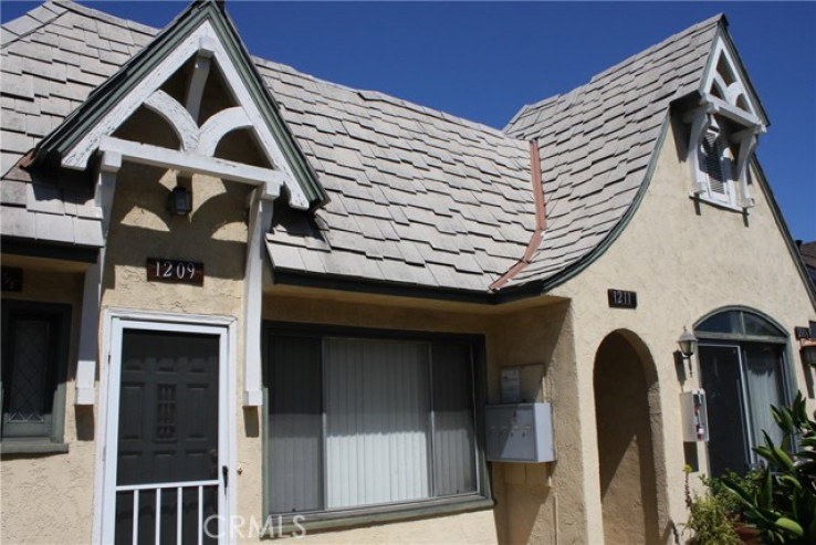  Income Home for Sale in Los Angeles, California