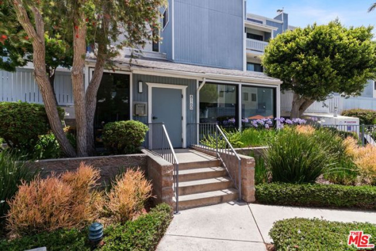2 Bed Home for Sale in Playa del Rey, California