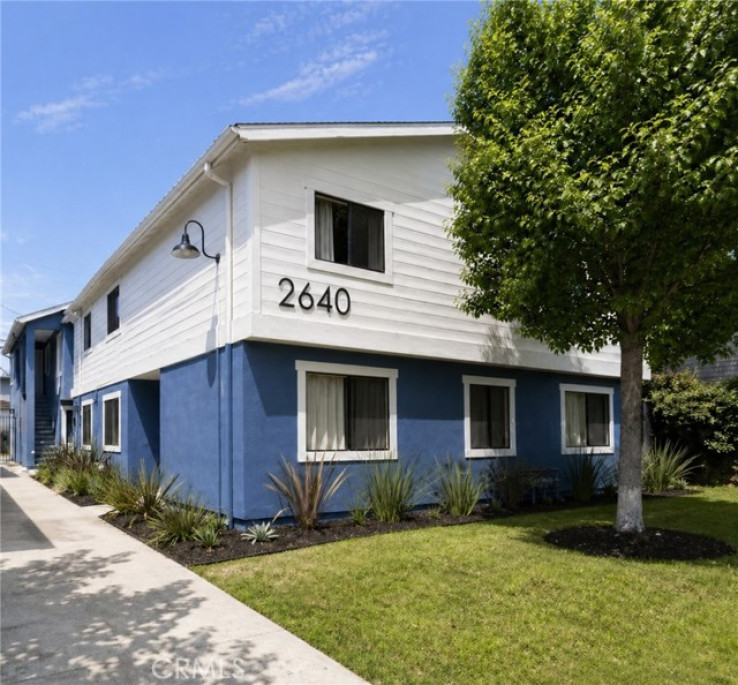 Residential Income in Mid Los Angeles