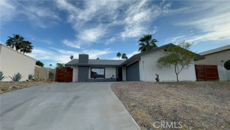 Residential Home in South Palm Desert