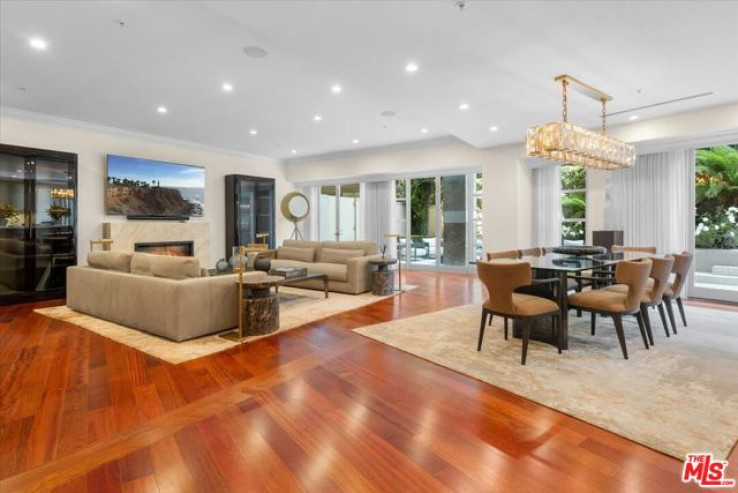 Residential Home in Westwood - Century City