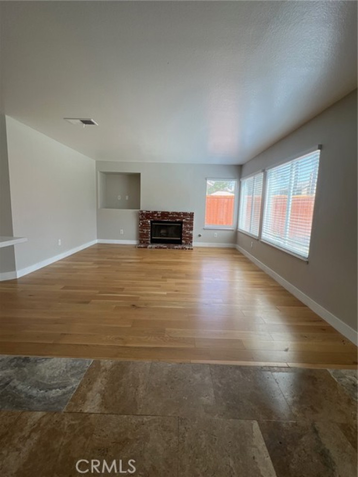 5 Bed Home for Sale in Ontario, California