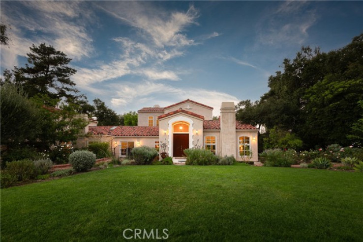 6 Bed Home for Sale in Topanga, California