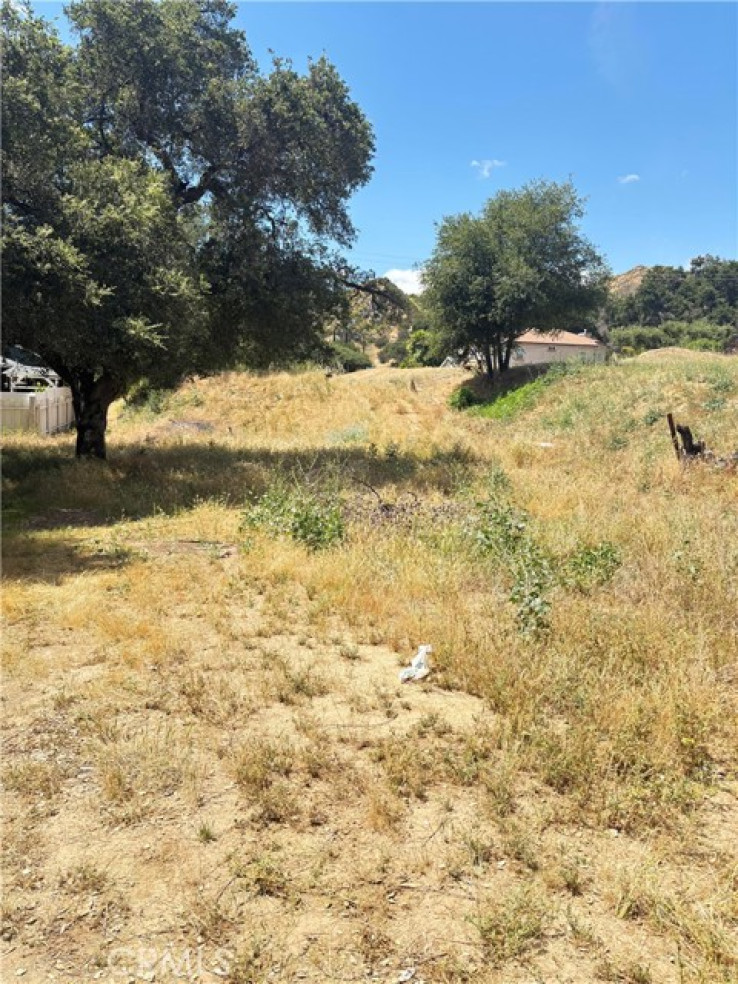  Land for Sale in Val Verde, California