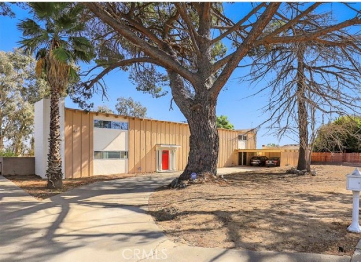 5 Bed Home for Sale in Rialto, California