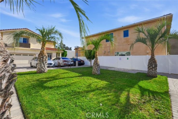 4 Bed Home for Sale in North Hollywood, California